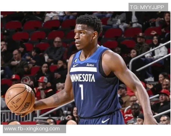 爱德华兹虽砍下30分5板却难救球队无力回天罚球表现出色8中7