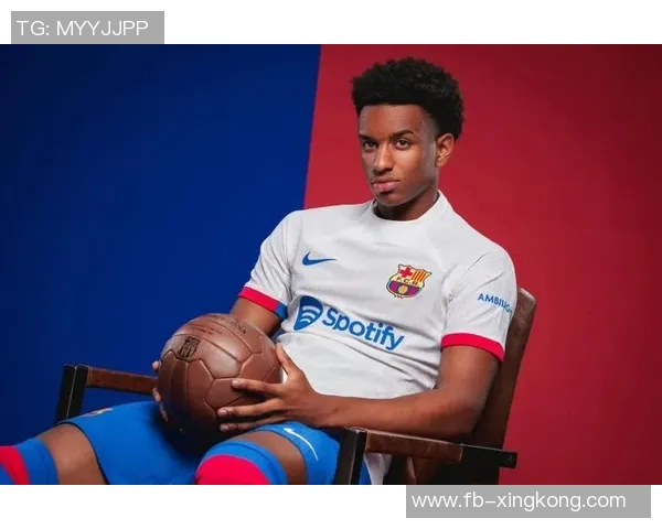 巴萨官方宣布20岁巴德吉升入一线队全新披上19号战袍 巴萨官方宣布20岁巴德吉升入一线队全新披上19号战袍